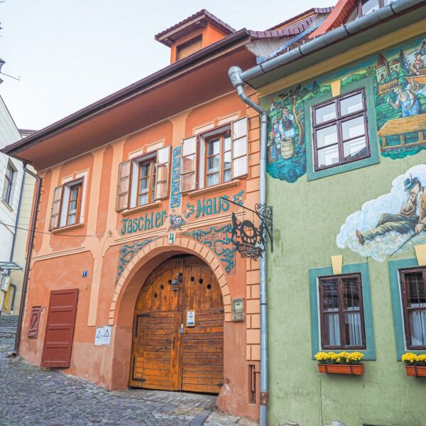 1.Taschler_Haus-min-600x600
