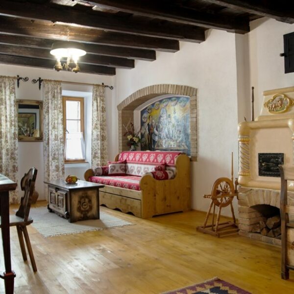 camera-noastra-casa-thaschler-600x600
