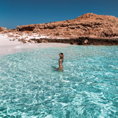 Daymaniyat-Islands-Oman-Muscat-Snorkeling-Travel-Guide-Away-Lands-002 Daymaniyat-Islands-Oman-Muscat-Snorkeling-Travel-Guide-Away-Lands-002