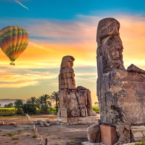 Colossus-of-Memnon-in-Luxor Colossus-of-Memnon-in-Luxor