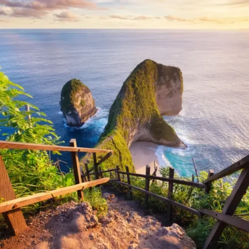 67863748ecd6509cd452279a_NUSA PENIDA