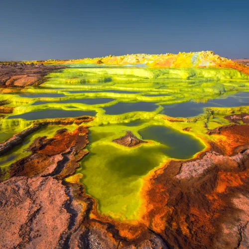 Colourful-Dalol-volcano-in-the-ethiopian-danakil-desert-scaled