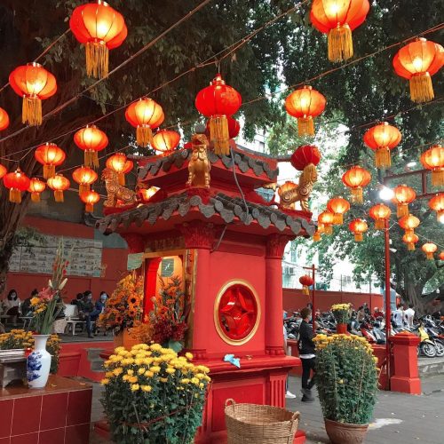 jade-emperor-pagoda-1 jade-emperor-pagoda-1