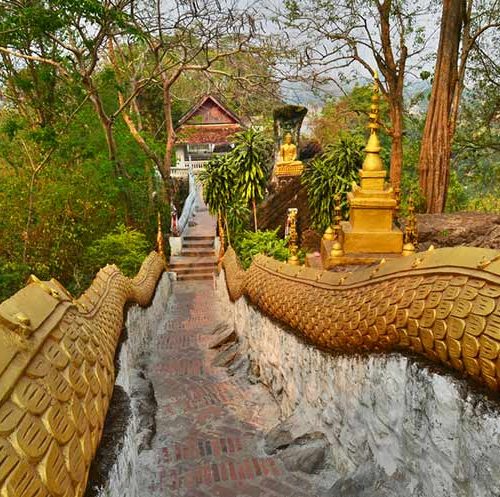 phousi-hill-stairway-to-top-l phousi-hill-stairway-to-top-l