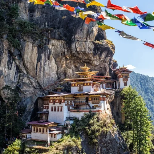 Tigers-Nest-Bhutan.jpg Tigers-Nest-Bhutan.jpg